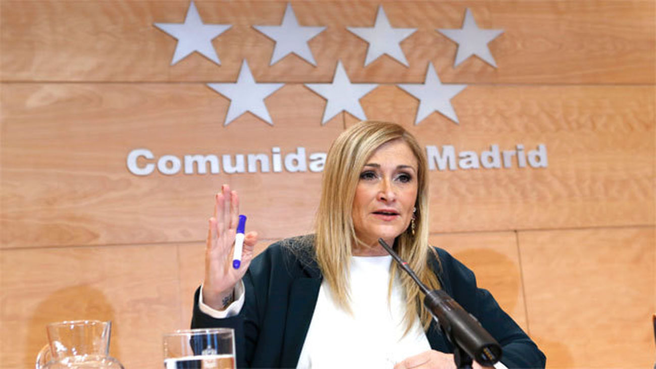 Cifuentes amplía el permiso de maternidad en su nuevo plan de apoyo a la familia