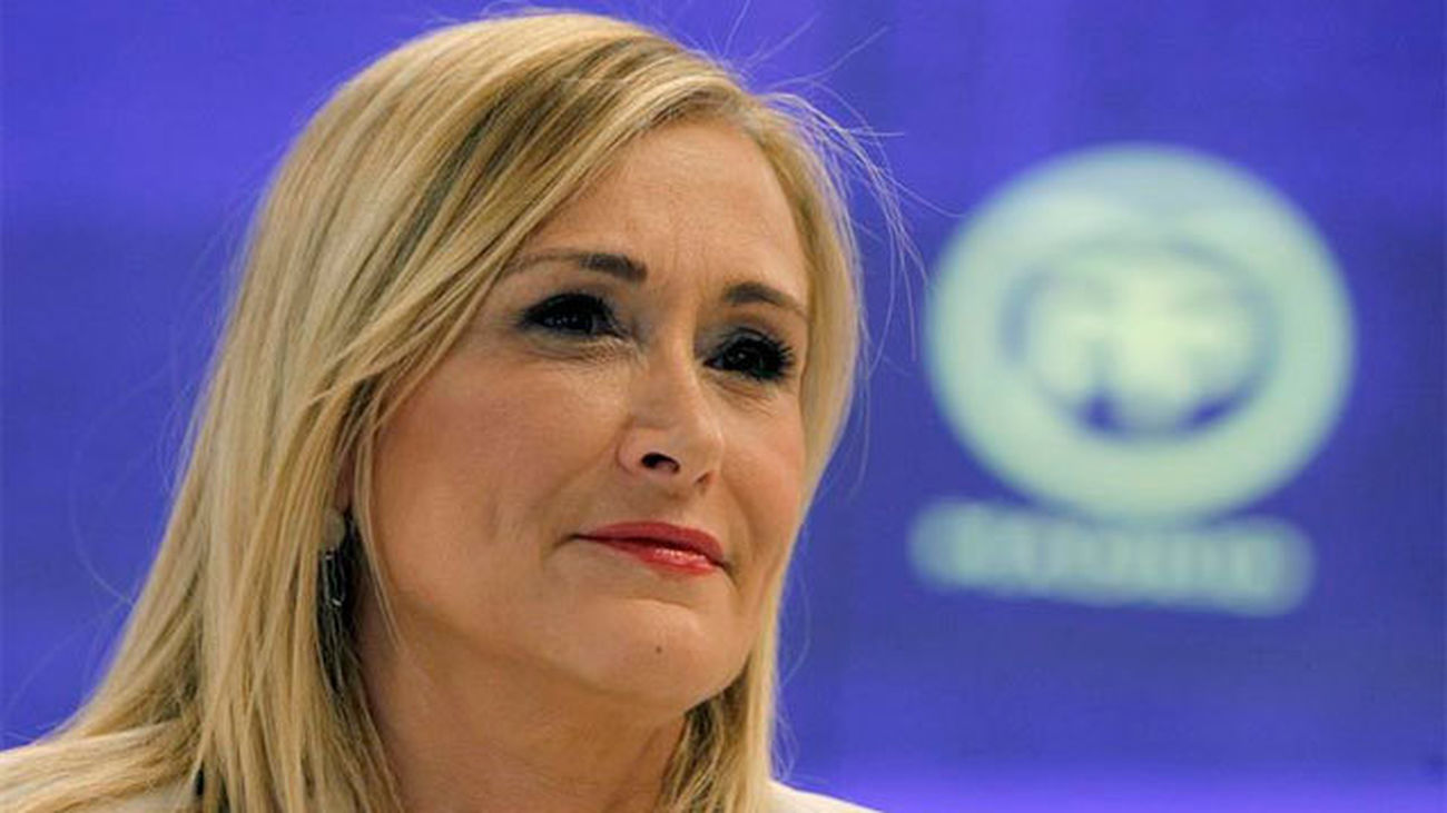 Cifuentes propone primarias para que el presidente del PP sea elegido en primera y segunda vuelta