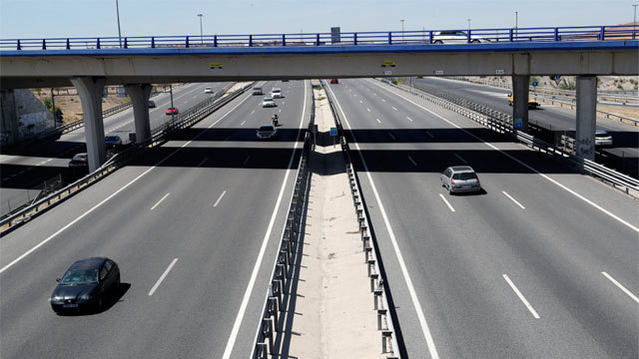 Comienza la operación salida y con ella las retenciones en las principales carreteras