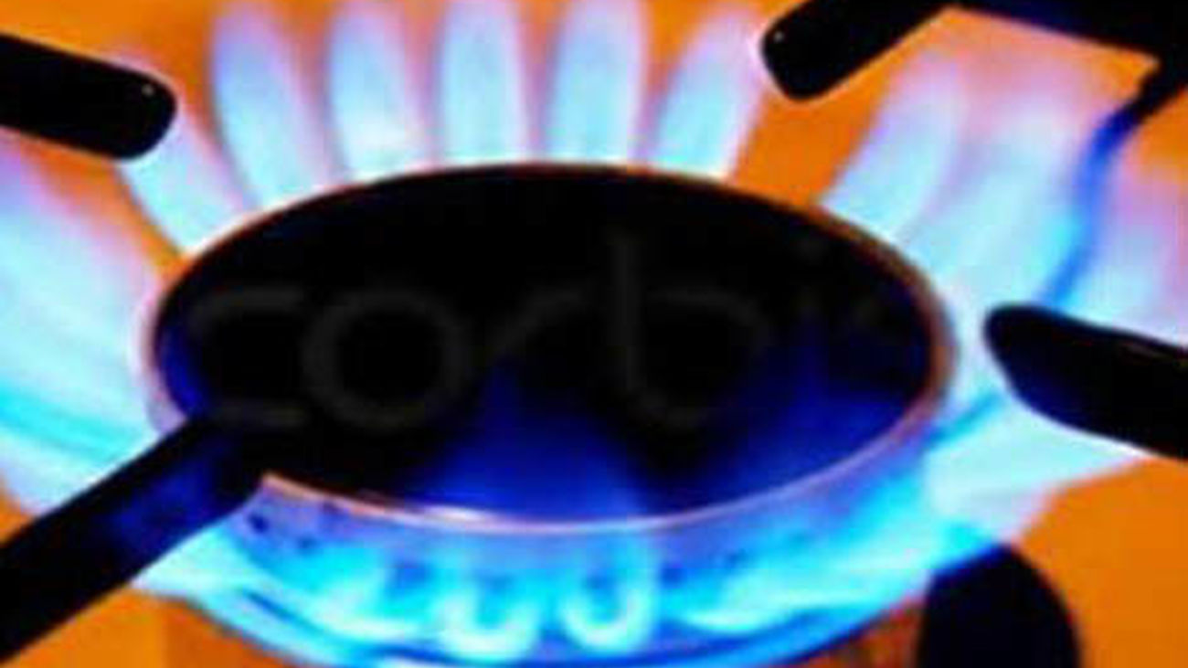 La Comunidad de Madrid pagará la luz y el gas a las familias que lo necesiten