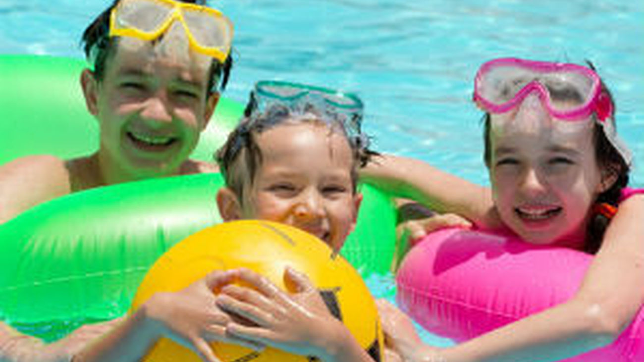 Consejos básicos que hay que tener en cuenta a la hora de comprar manguitos, flotadores y colchonetas