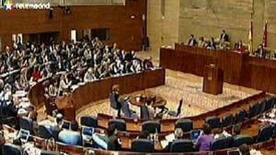 La Asamblea aprueba todas las resoluciones del estado de la Región menos una de Podemos y otra de Cs
