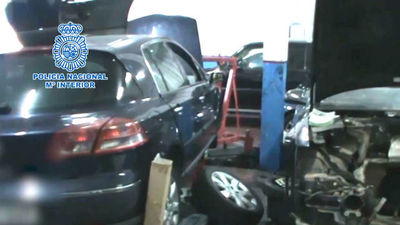 Detenidas en Madrid 14 personas que 'legalizaban' coches robados comprados en desguaces