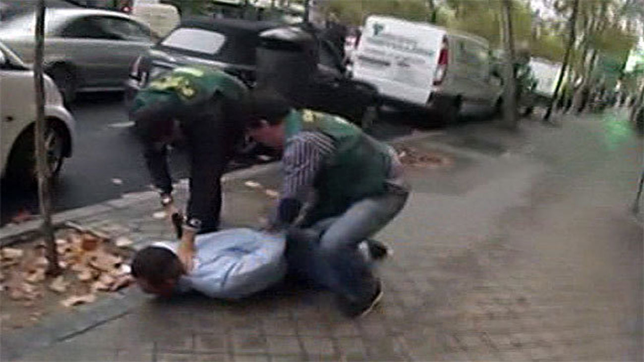 Detenido un 'depredador sexual' acusado de abusar de nueve menores