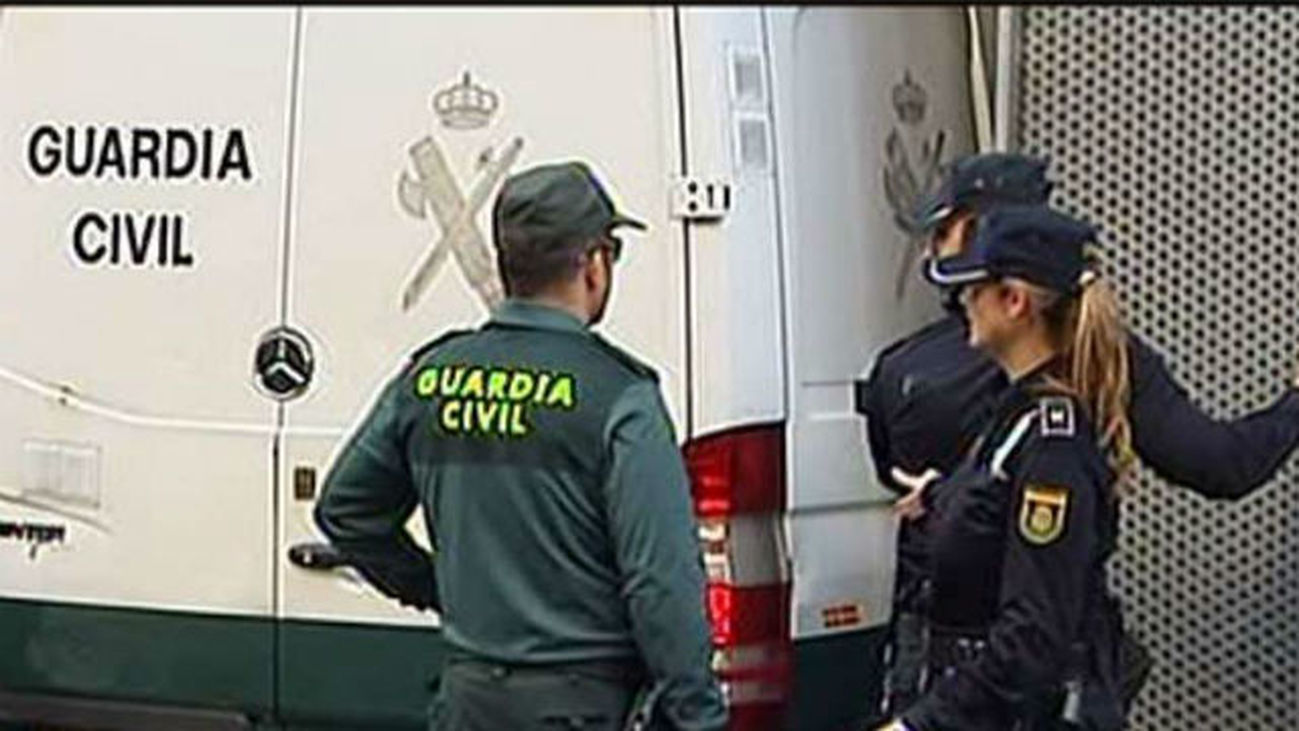 Detienen a dos hermanos por tráfico de drogas en Sevilla La Nueva
