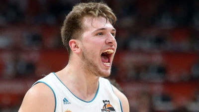 Doncic parece tener los dos pies en la NBA