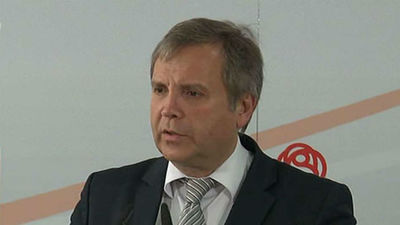 Entrevista a Antonio Miguel Carmona, que  anuncia que no se presentará al proceso de primarias del PSOE-M