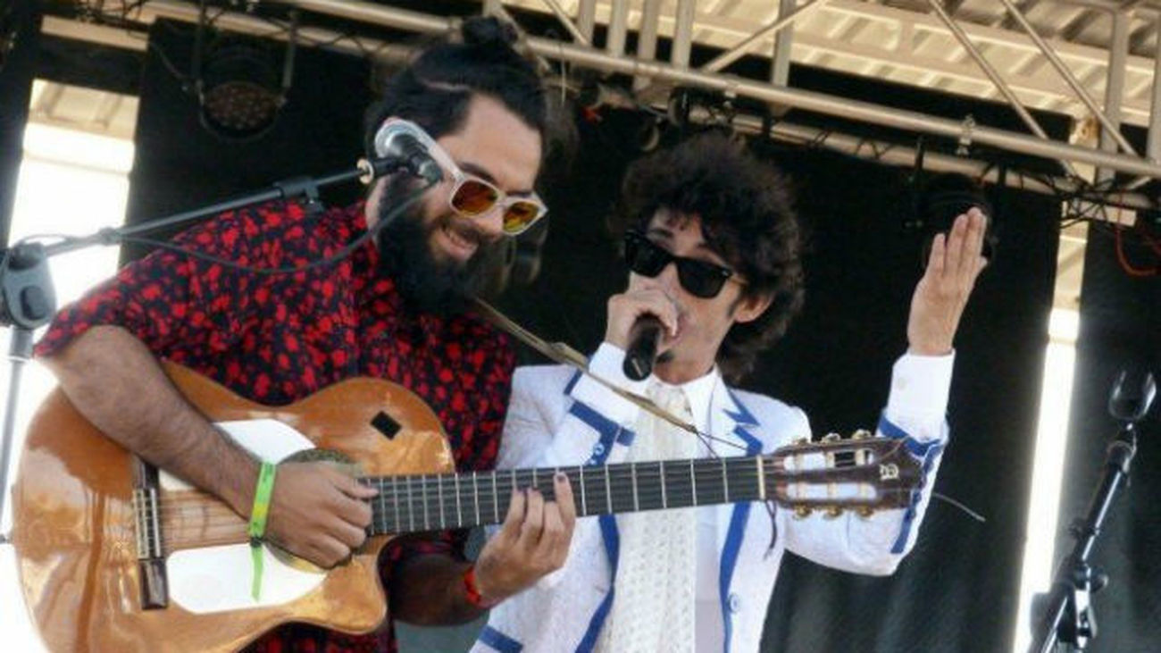 Entrevista a Dúo Orquesta Regalizes