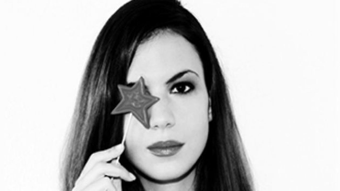 Entrevista a Julia Almagro, escritora, experta en astrología