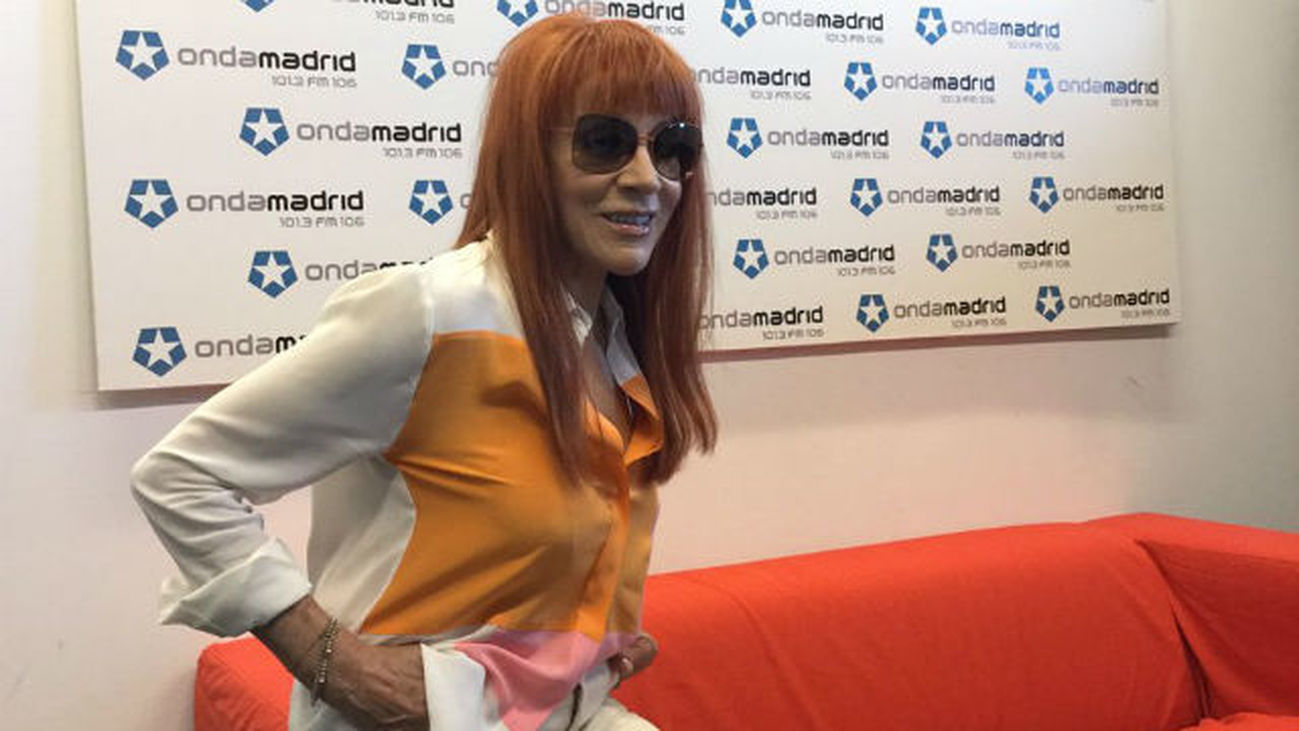 Entrevista a Linda Peretz, actriz de 'No seré feliz pero tengo marido'