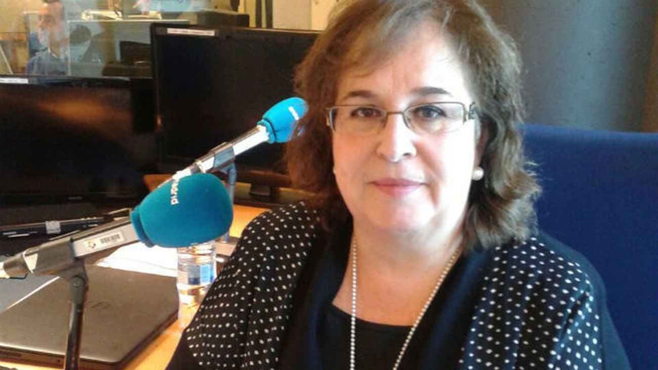 Entrevista a Olvido Macías, autora de 'Vidas Unidas', un libro que recoge 22 experiencias de familias adoptivas