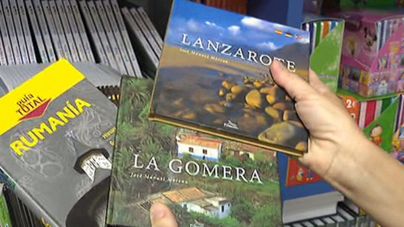 Entrevista a Raquel Míguez, autora de 'Cornelia y el intruso del bosque', y Samuel Alonso, de 'El grito de la grulla'