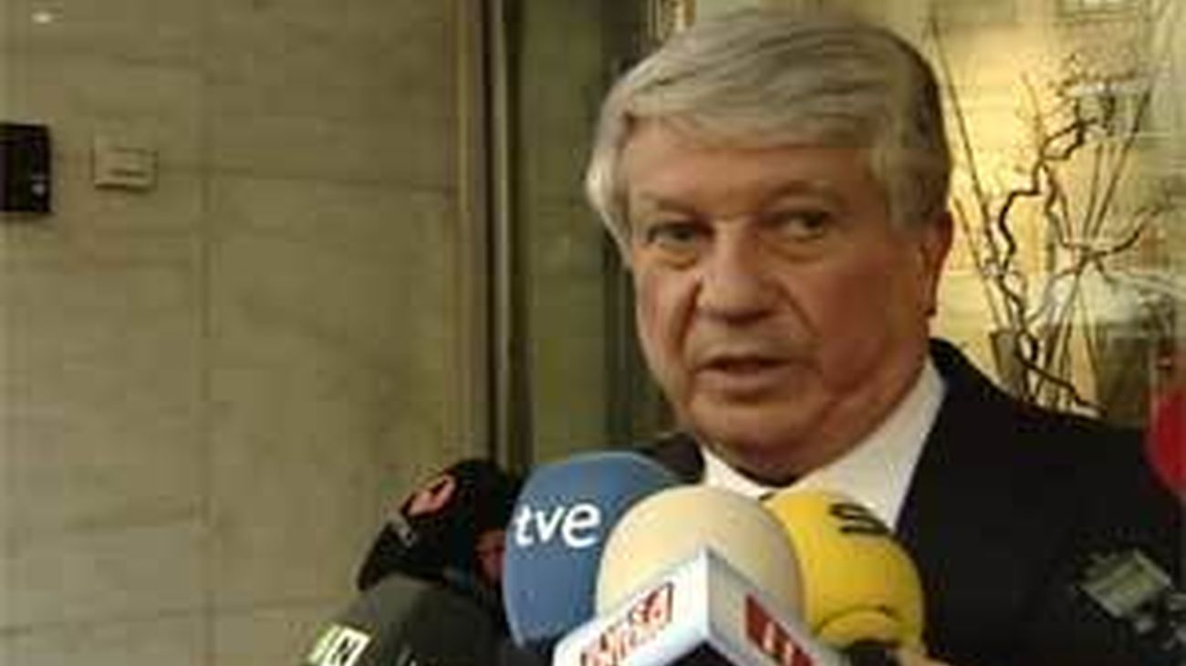 Fernández explota, está "harto" de "presiones" y se verá en los tribunales con quien ofenda a CEIM