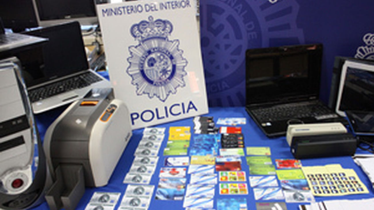 En Fuenlabrada la policía interviene un millón de objetos falsificados en naves de la localidad