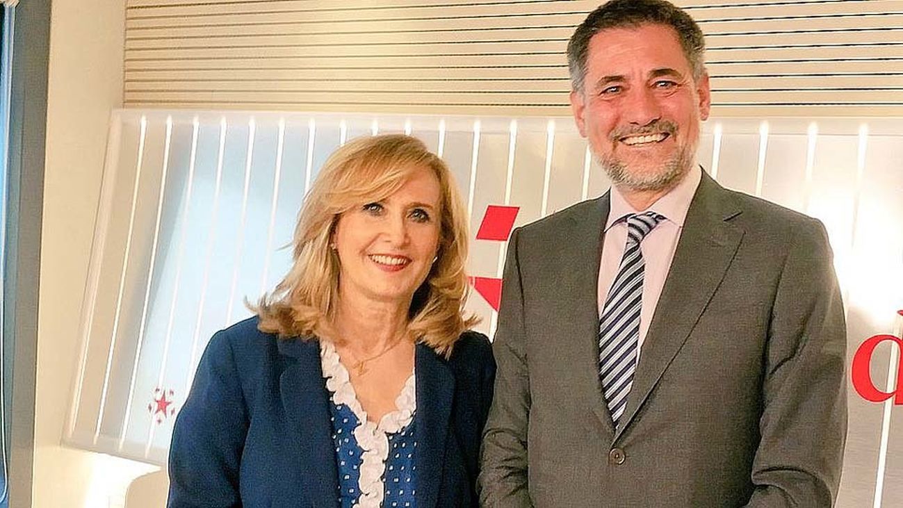 García Primo: "No hay que perder el tren del espacio. Es una inversión muy rentable"
