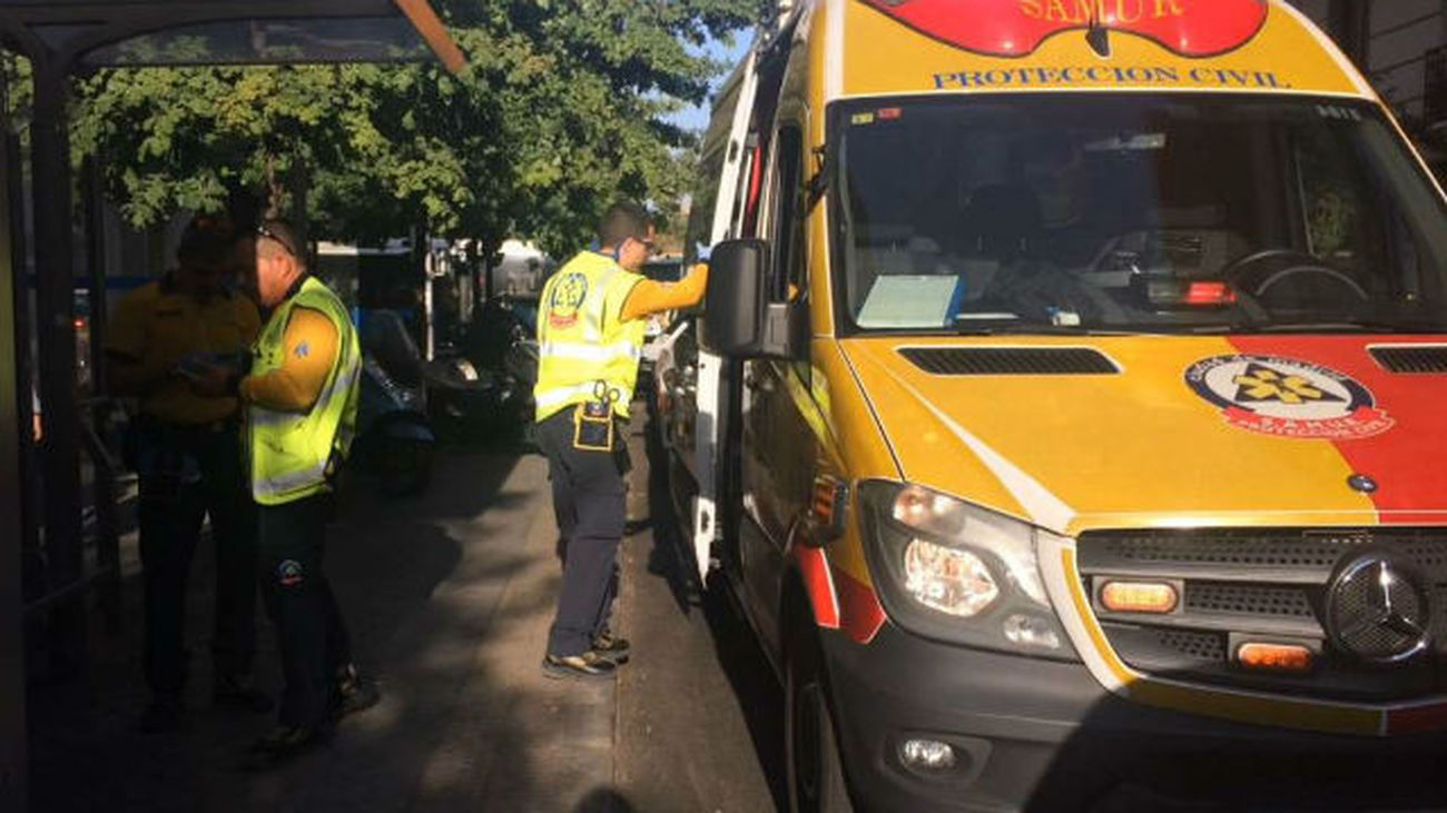 Herida muy grave tras ser acuchillada por su pareja en pleno barrio de  Salamanca