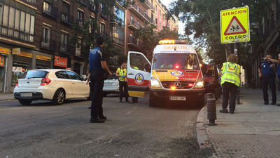 Herida grave una mujer de 86 años al ser atropellada por una motocicleta en la calle Bailén