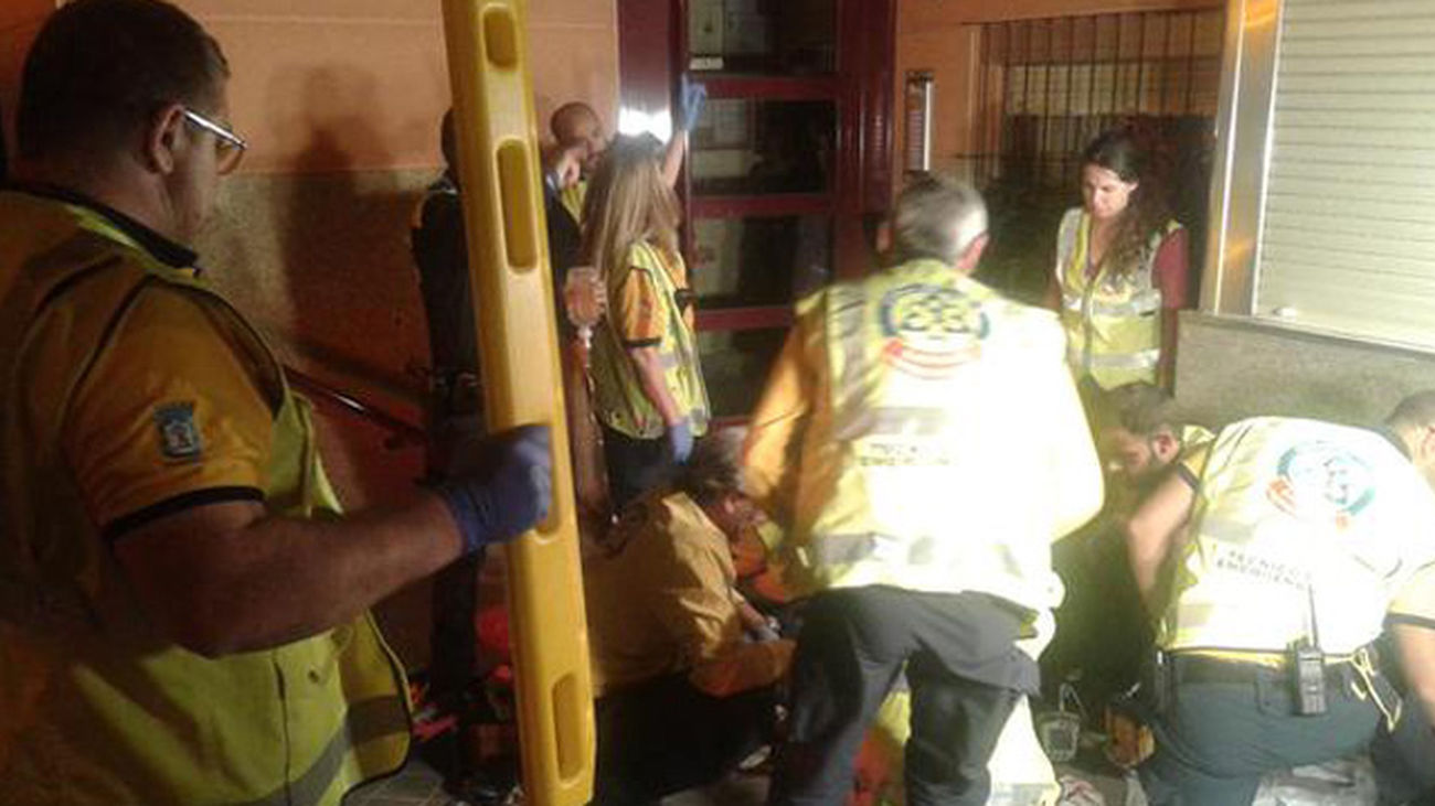 Herido grave un joven tras caer desde un cuarto piso en Vallecas
