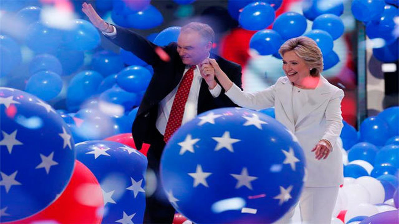 Hillary Clinton, aclamada como candidata demócrata a la presidencia de EEUU