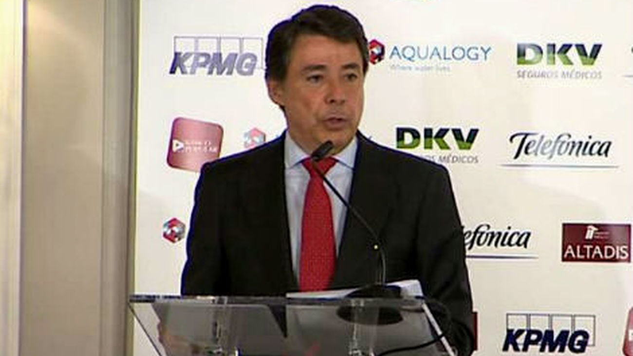 Ignacio González anuncia una reforma de la Ley de Consumo que incluirá como infracción el acoso telefónico