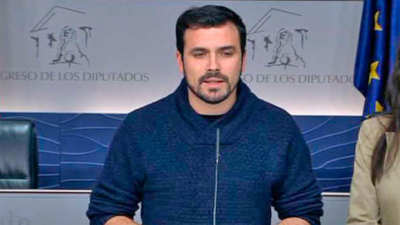 El portavoz de Izquierda Unida, Alberto Garzón se ofrece como mediador para formar Gobierno