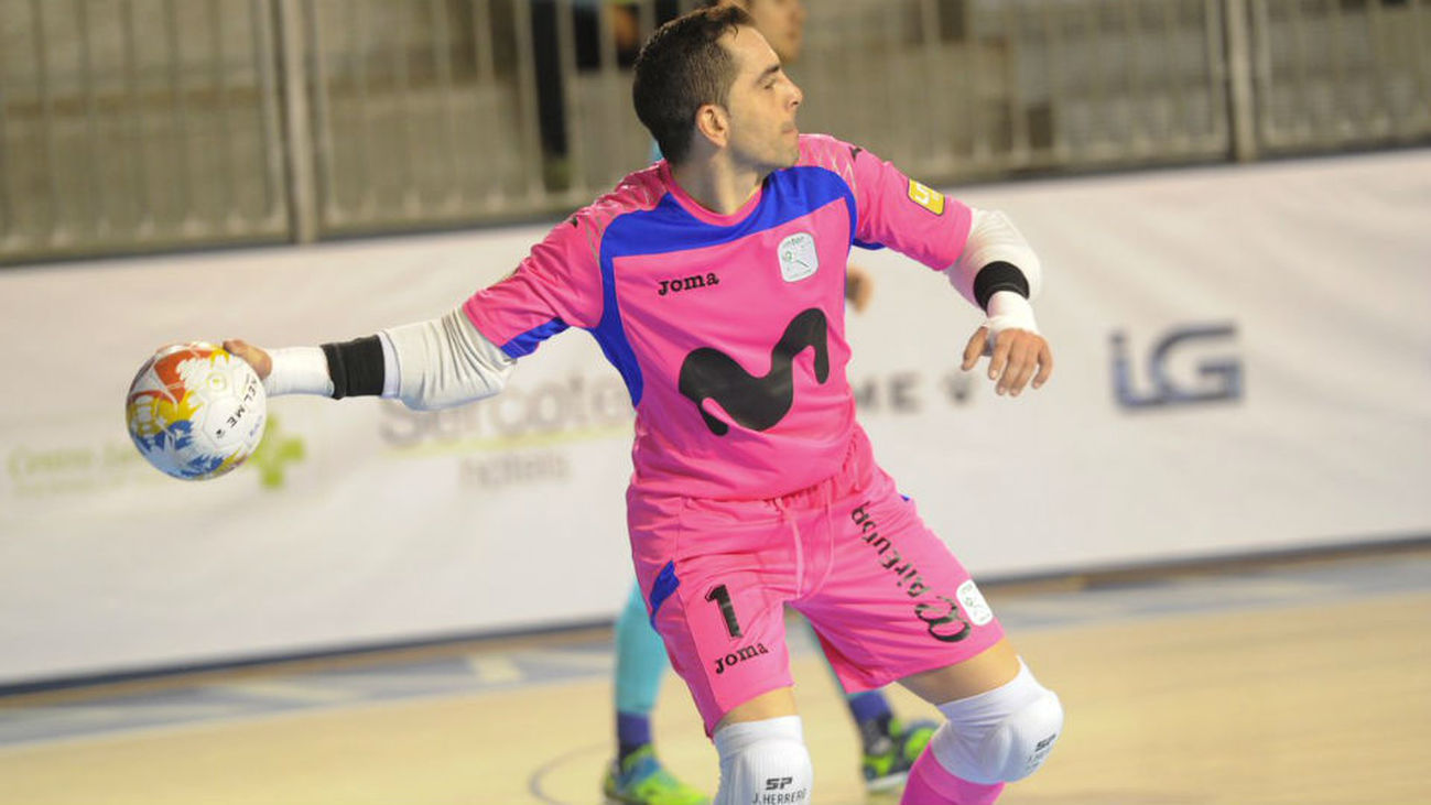 Jesús Herrero: "Tenemos que jugar nuestra baza ya que ellos están contra la pared”