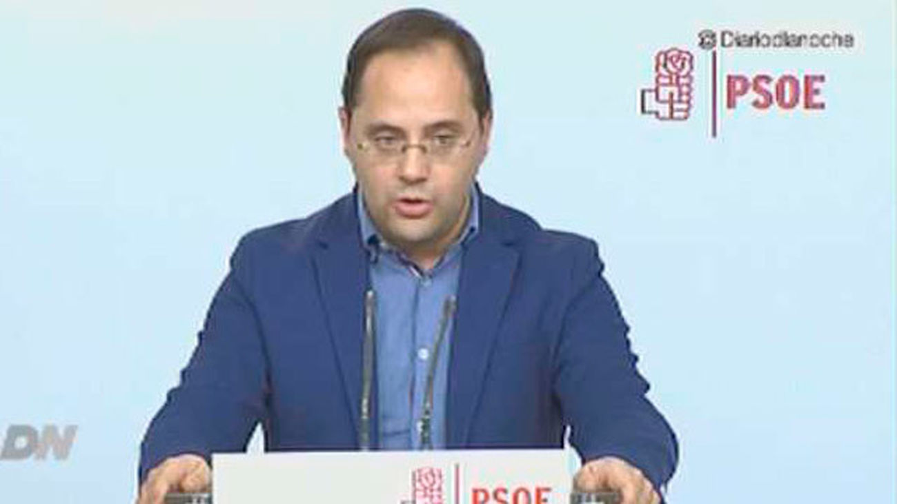 Luena insiste en el no a Rajoy y elude la abstención: “Cada cosa en su momento”