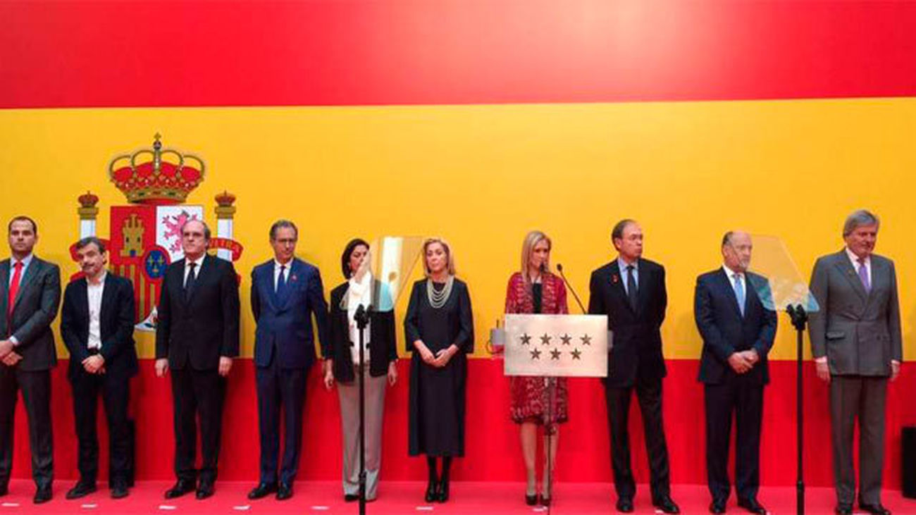 Madrid celebra el Día de la Constitución en la Puerta del Sol