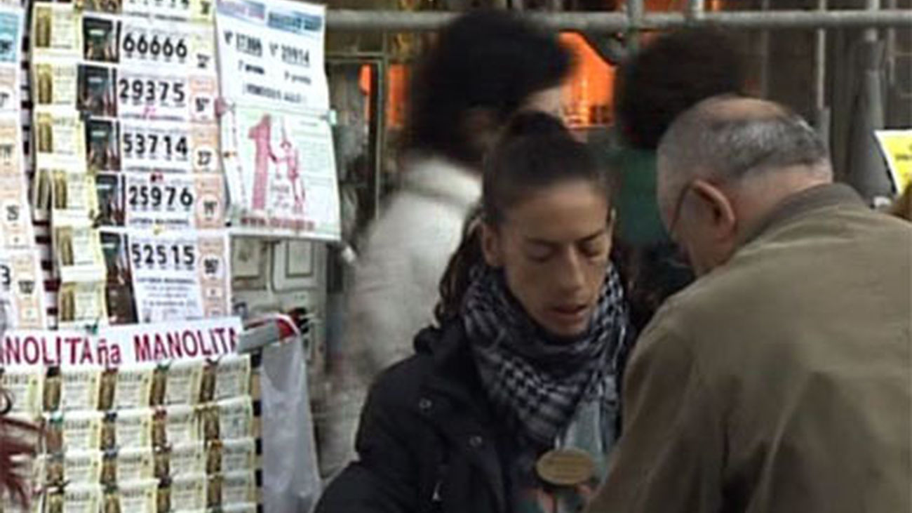 El centro de Madrid volvió a colapsarse de nuevo este puente por la afluencia de visitantes y turistas que la capital ha recibi