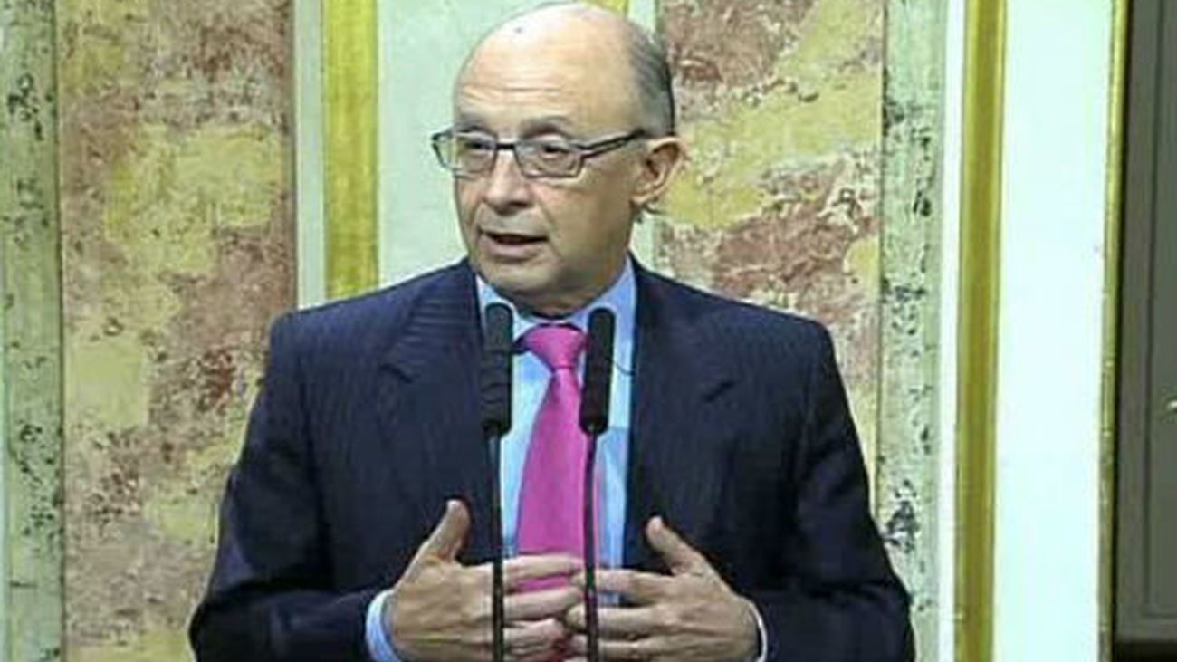 Montoro responde a la OCDE que el Gobierno seguirá haciendo reformas