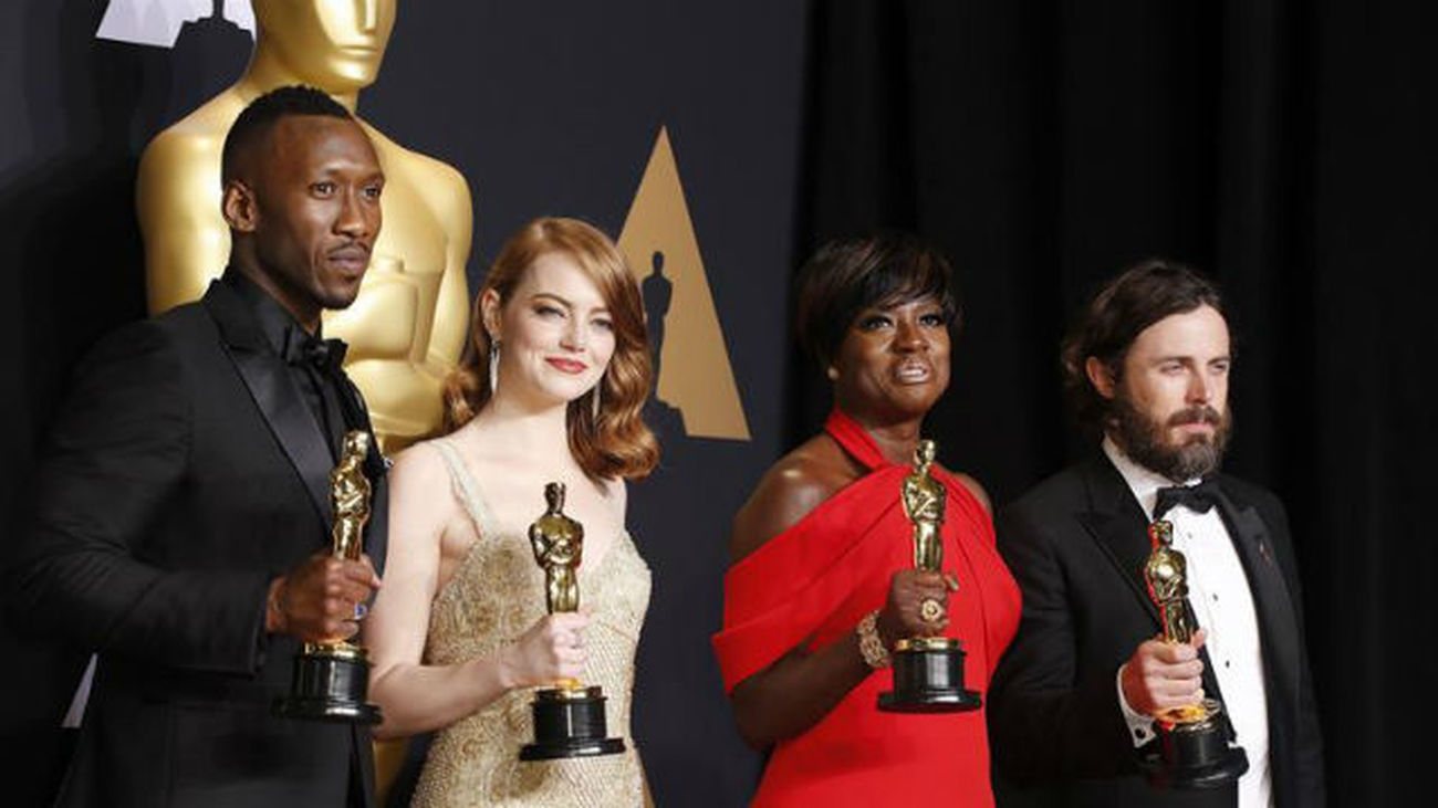 'Moonlight' gana finalmente el Óscar al mejor filme en un esperpéntico final