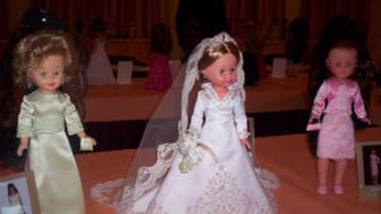 El Museo del Traje, la empresa de juguetes Famosa y la Asociación Creadores de Moda de España, presentan 'Nancy se viste de mod