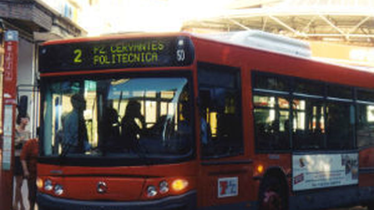 Nuevo recorte en las líneas de autobuses urbanos de Alcalá de Henares
