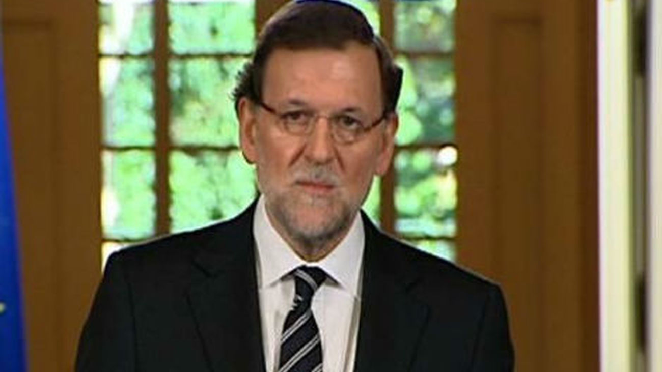 Rajoy afirma que el Rey Juan Carlos deja "una impagable deuda de gratitud" a todos los españoles