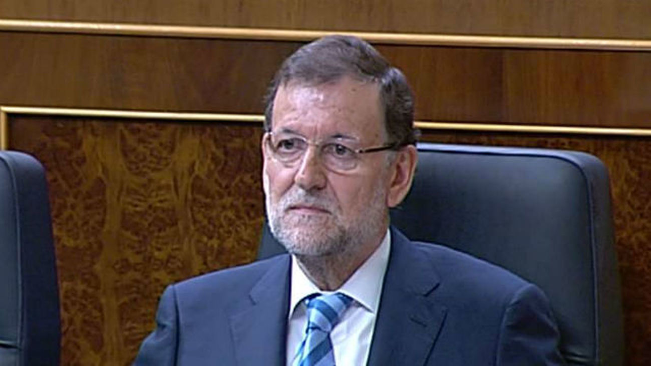 Rajoy pide confianza en los profesionales sanitarios y mantener la "tranquilidad"