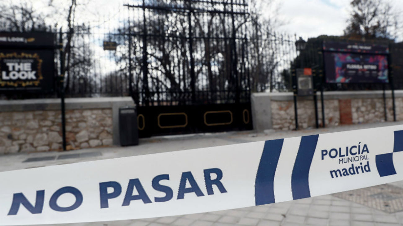 Reacciones políticas ante la muerte de un niño tras caerle un árbol en El Retiro