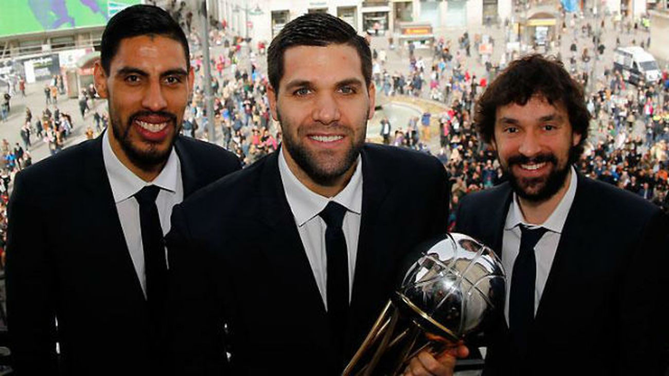 El Real Madrid ofrece la Copa a la Comunidad y al Ayuntamiento