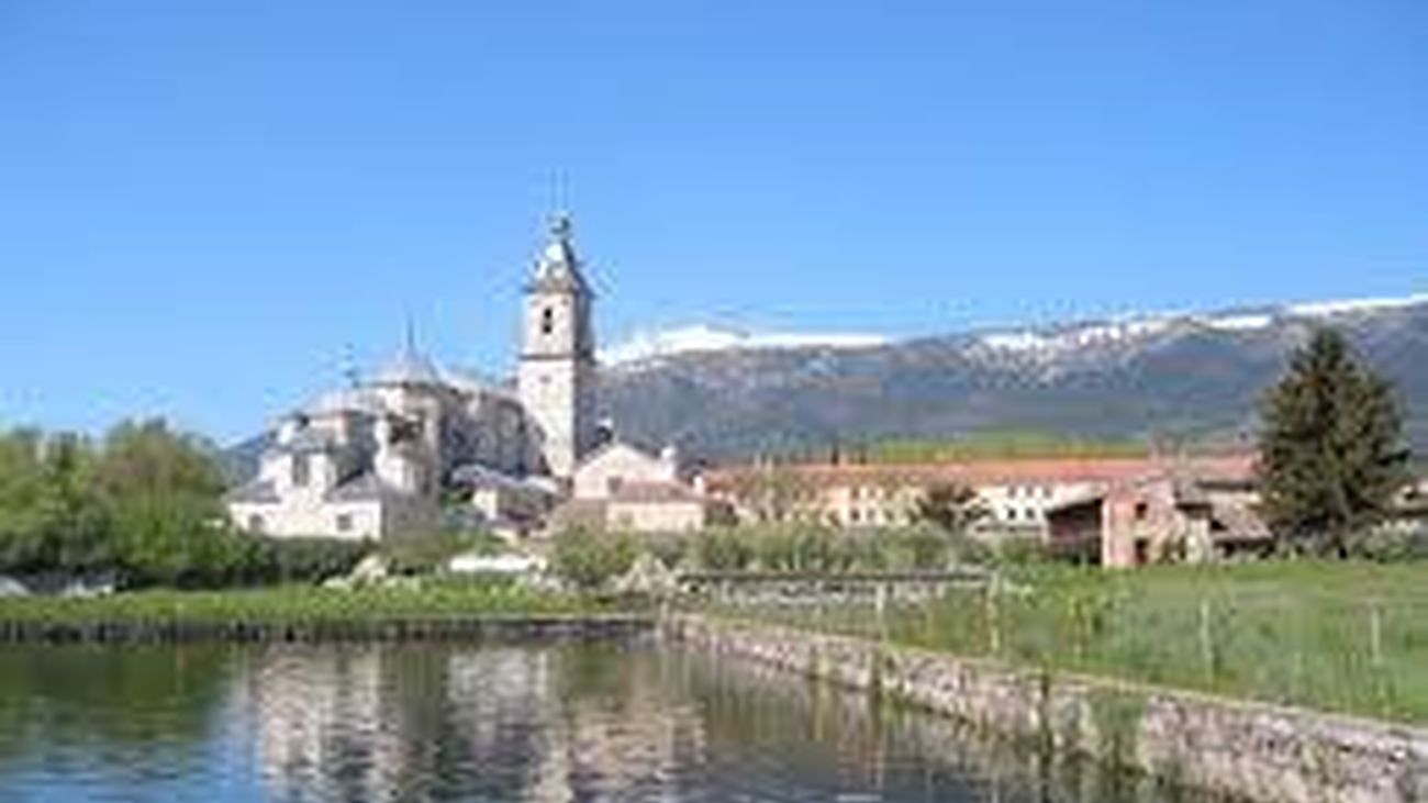 Recorremos Rascafría de la mano de su alcaldesa, Raquel Aguirre