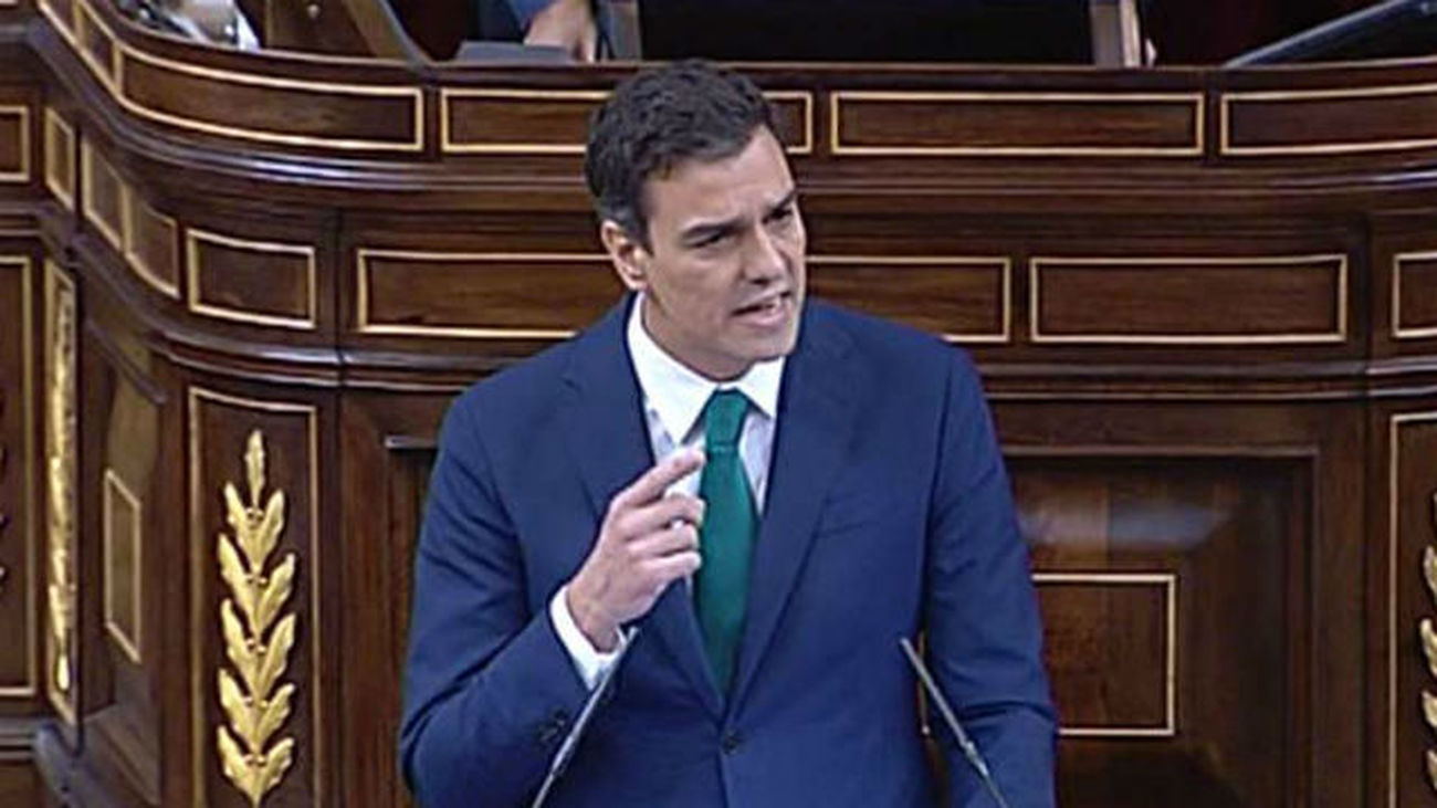 Sánchez afronta desde hoy el debate de investidura sin apoyos suficientes