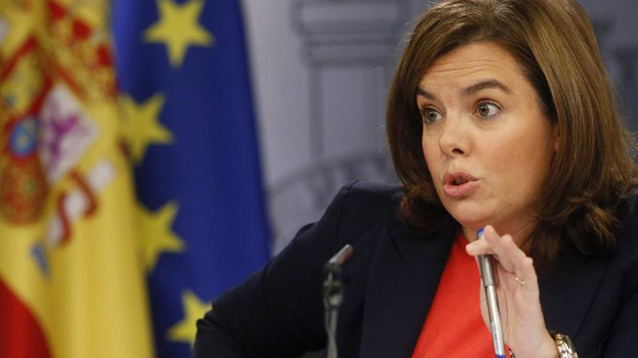 Santamaría tacha de "ocurrencia e incompetencia" que Carmena haga un concurso infantil de recogida de colillas