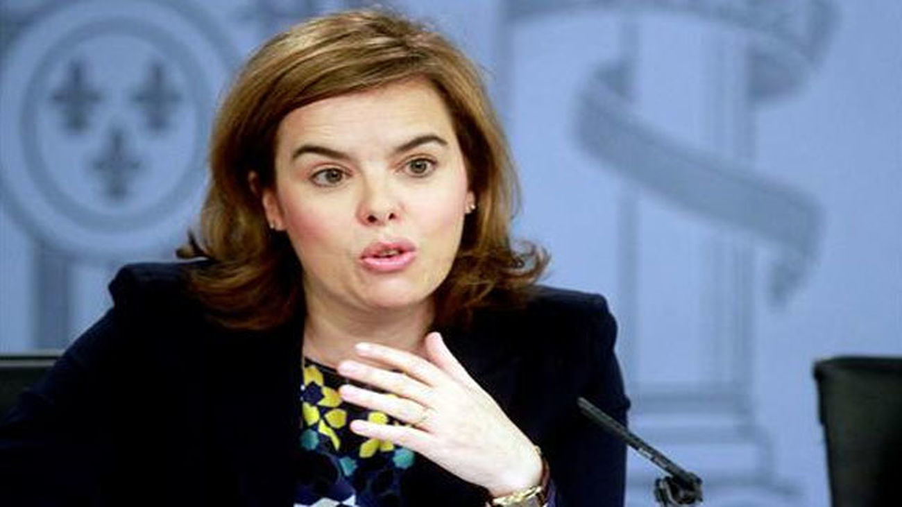 Soraya Sáenz de Santamaría espera que el nuevo líder del PSOE acuerde asuntos de Estado