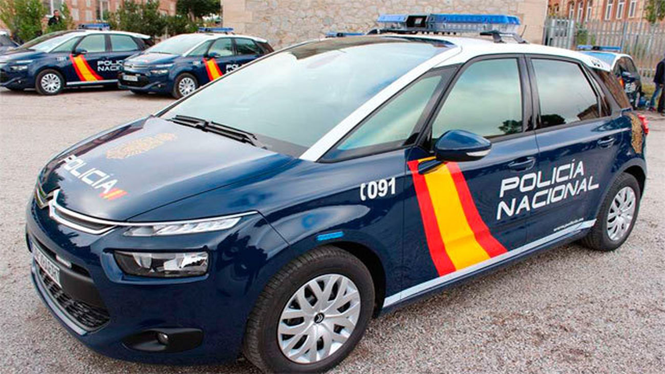 Tres detenidos por vender droga en dos casas de Puente de Vallecas