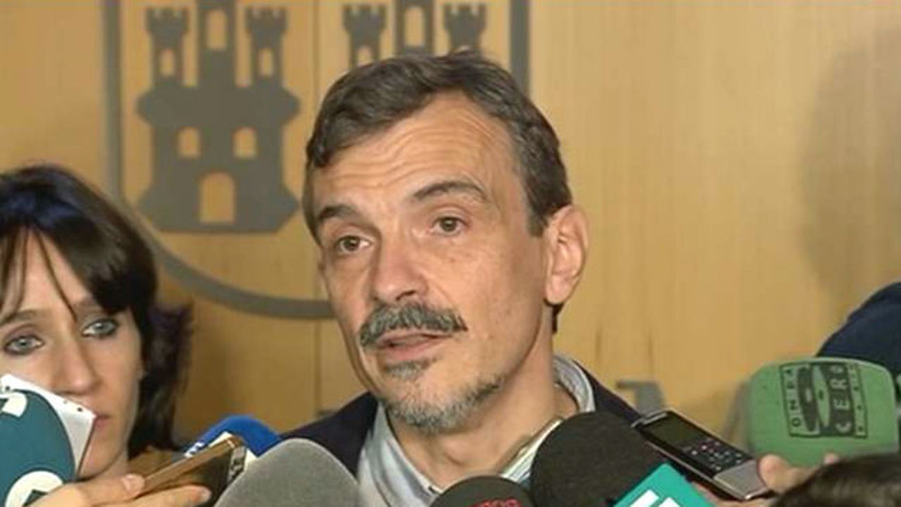 Por un solo voto de diferencia, se ratifica la salida de José Manuel López de la portavocía de Podemos