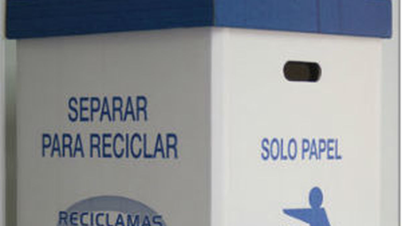 Las ecopapeleras de Alcorcón en los colegios, premiadas