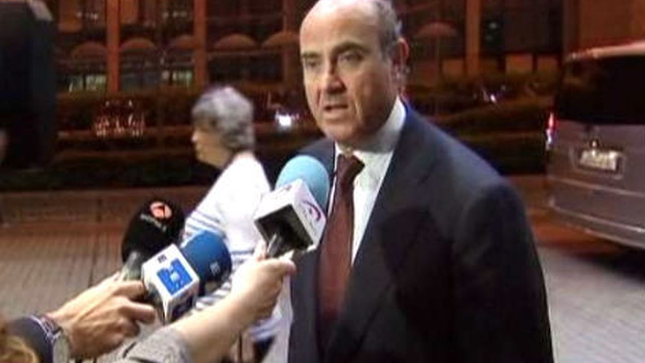 El ejecutivo reitera que se cumplirán las previsiones de déficit público situado en el 6,5%