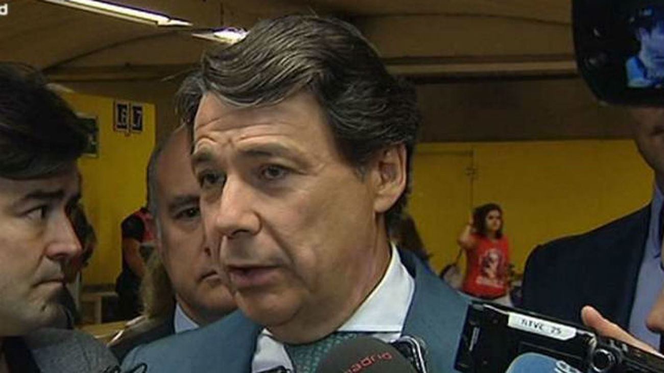 La enfermera con el virus del ébola ya no tiene fiebre y González le desea que "pueda recuperarse cuanto antes"