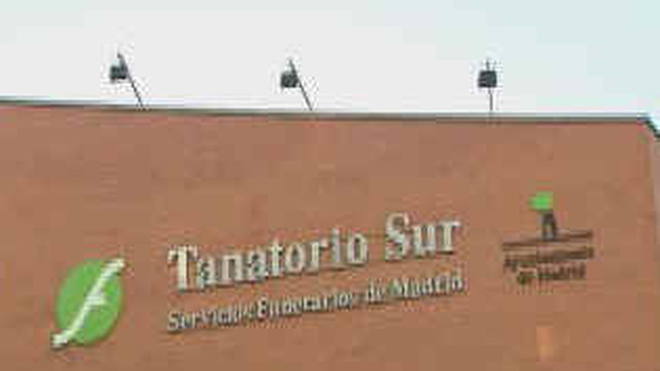 La funeraria y el cuidado de cementerios de Madrid vuelven a manos del Ayuntamiento