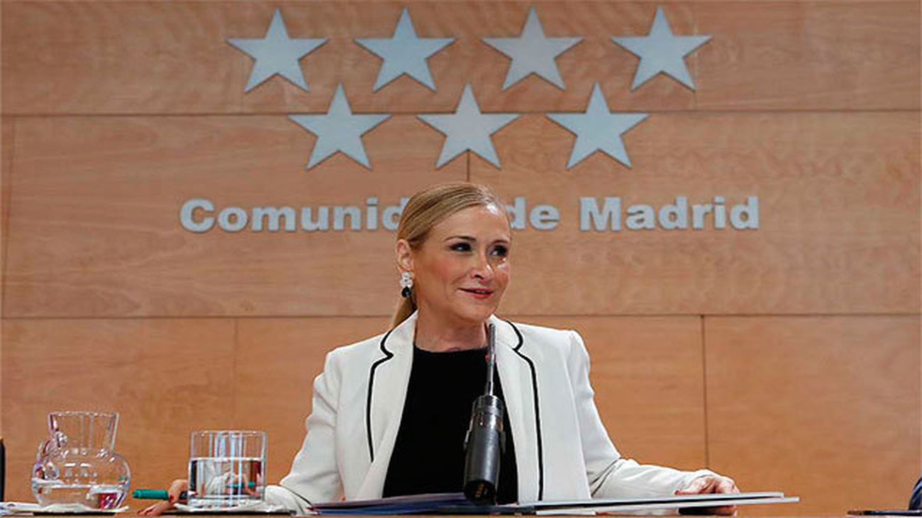 El incendio de Seseña también llega con cruces de acusaciones al parlamento regional