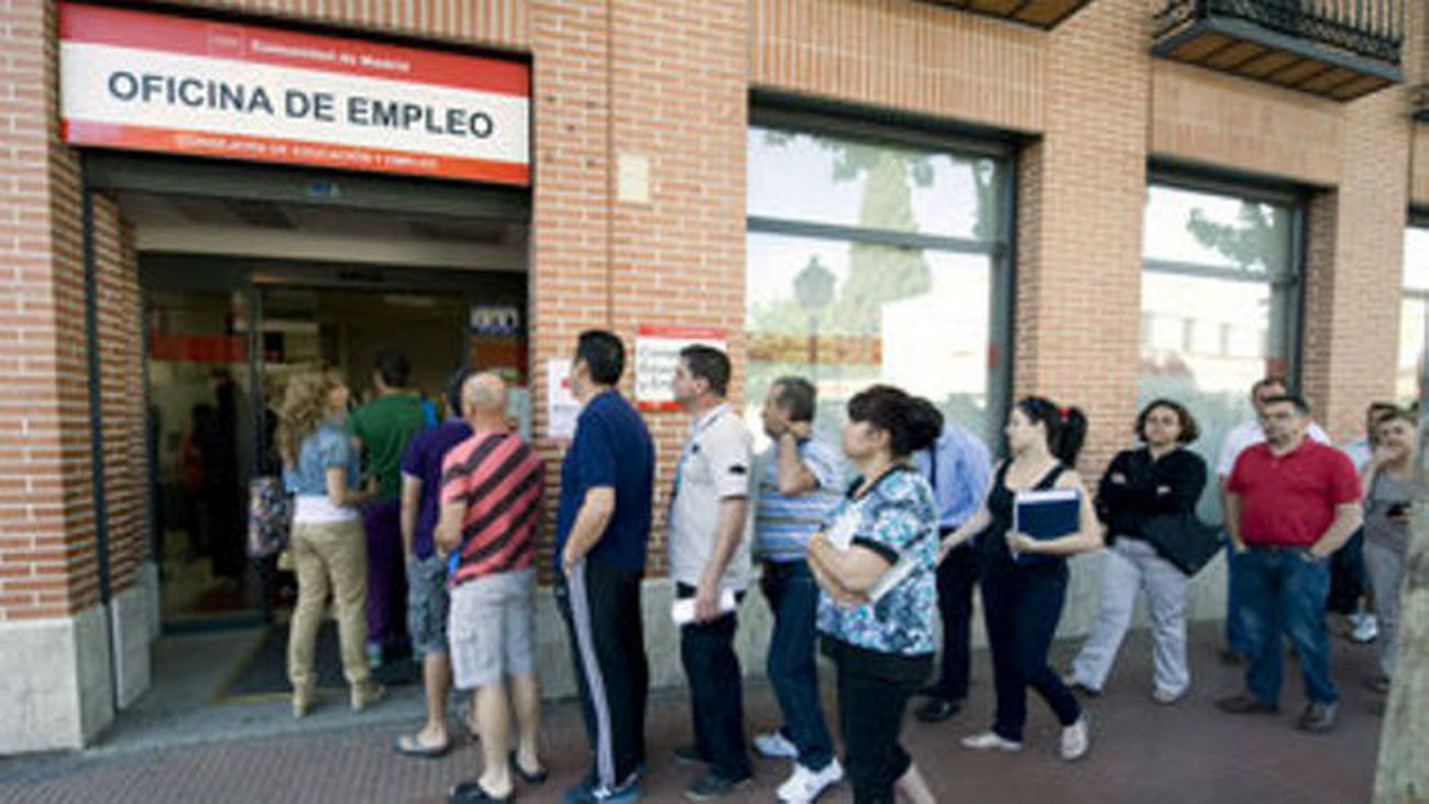 El paro sigue quitando el sueño a los españoles, según el último barómetro del CIS