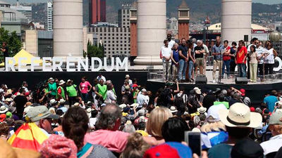 El soberanismo catalán lanza un aviso con Pep Guardiola como portavoz